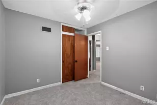 14 Forest Home Ct, Saint Louis, MO 63137 - Photo 16