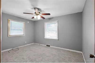 14 Forest Home Court, Saint Louis, MO 63137 - Photo 6