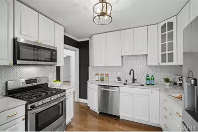 1721 W Adams Street, Saint Charles, MO 63301 - Photo 14