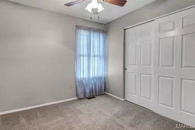 11775 Clarksdale Drive, Maryland Heights, MO 63043 - Photo 16
