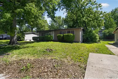 10236 Tanner Drive, Saint Louis, MO 63136 - Photo 4