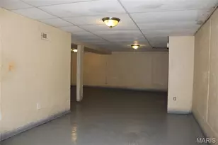 8859 Granada Pl, Saint Louis, MO 63136 - Photo 10