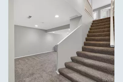 523 Rosewell Court, Ballwin, MO 63021 - Photo 18