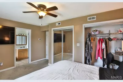 4420 Sexauer Avenue, Saint Louis, MO 63115 - Photo 14
