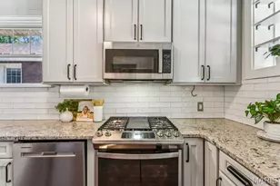 6412 Potomac St, Saint Louis, MO 63139 - Photo 12