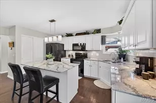 2418 Finch Ln, Dardenne Prairie, MO 63368 - Photo 6