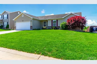 107 Chestnut Ridge Drive, Wright City, MO 63390 - Photo 2