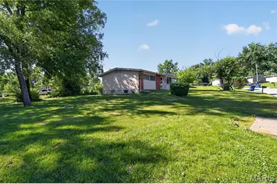 10336 Deem Drive, Saint Louis, MO 63136 - Photo 1