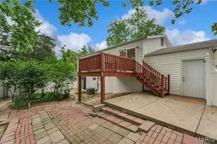 1357 Glenstone Dr, Maryland Heights, MO 63043 - Photo 18