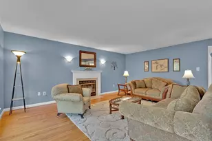 6915 Fieldstone Farms Dr, O'Fallon, MO 63368 - Photo 10
