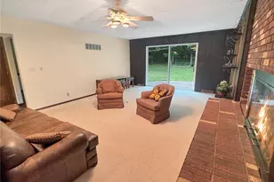 635 E Villa Ridge Rd, Villa Ridge, MO 63089 - Photo 24