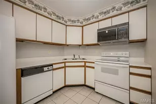 415 W Jefferson Ave, Kirkwood, MO 63122 - Photo 6