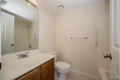415 W Jefferson Avenue #301, Kirkwood, MO 63122 - Photo 12