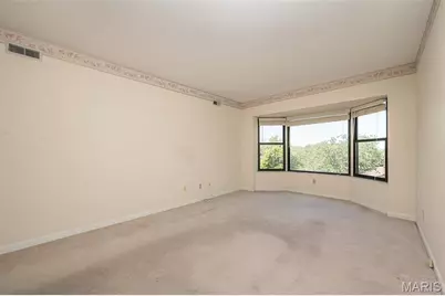 415 W Jefferson Avenue #301, Kirkwood, MO 63122 - Photo 8