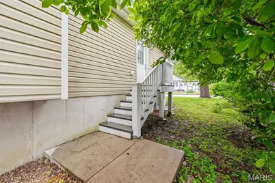 1904 N 5th Street, Saint Charles, MO 63301 - Photo 34