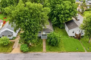 1904 N 5th St, Saint Charles, MO 63301 - Photo 40
