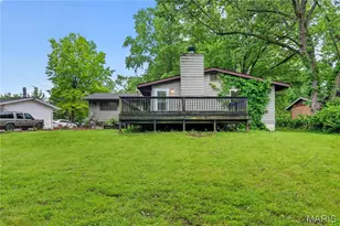 1065 Briarbrae Dr, Saint Louis, MO 63138 - Photo 6