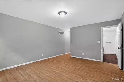 1065 Briarbrae Drive, Saint Louis, MO 63138 - Photo 10
