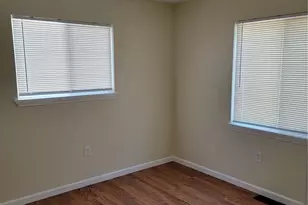 929 Clearfield Dr, Ferguson, MO 63135 - Photo 8
