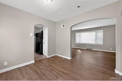 4701 Nelson Drive, Saint Louis, MO 63121 - Photo 2