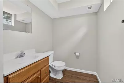 409 Hunters Crossing Court, Wildwood, MO 63040 - Photo 32