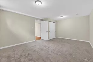 409 Hunters Crossing Ct, Wildwood, MO 63040 - Photo 34