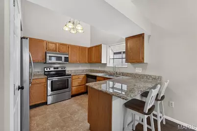 409 Hunters Crossing Court, Wildwood, MO 63040 - Photo 12