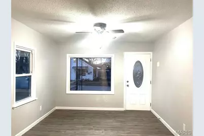 907 Pyramid Drive, Valley Park, MO 63088 - Photo 2