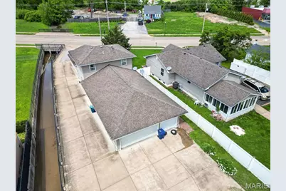 16 Midland Avenue, Maryland Heights, MO 63043 - Photo 42