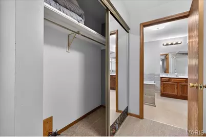 16 Midland Avenue, Maryland Heights, MO 63043 - Photo 30