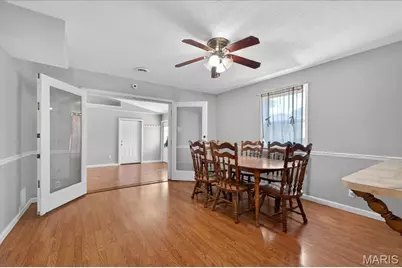 16 Midland Avenue, Maryland Heights, MO 63043 - Photo 18