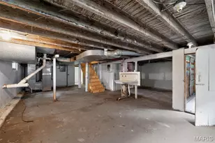 9450 Baltimore Ave, Saint Louis, MO 63114 - Photo 28