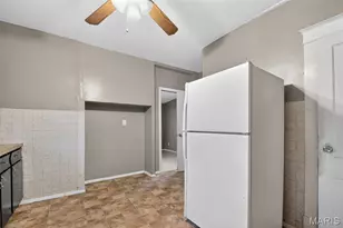 9450 Baltimore Ave, Saint Louis, MO 63114 - Photo 14