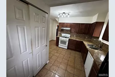 2830 Hampton Avenue, Saint Louis, MO 63139 - Photo 22
