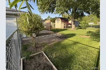 1495 Veterans Drive, De Soto, MO 63020 - Photo 8