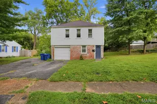615 Derinda Ave, Saint Louis, MO 63135 - Photo 1