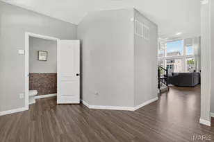 618 Strathclyde Dr, O'Fallon, MO 63368 - Photo 4
