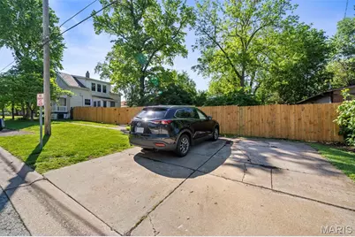3833 Midview Avenue, Bridgeton, MO 63044 - Photo 40