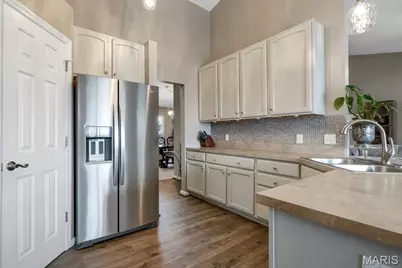 8110 Glen Arbor Drive, Lake Saint Louis, MO 63367 - Photo 12