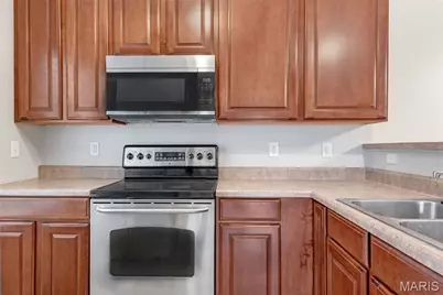 4302 Spring Creek Lane, O'Fallon, MO 63368 - Photo 10