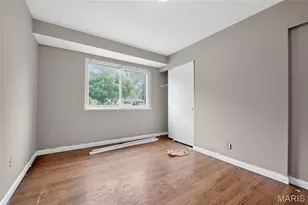 1055 Jackson Ln, Saint Louis, MO 63031 - Photo 10