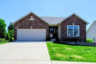 1716 Meade Ct, Pacific, MO 63069 - Photo 1