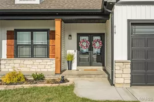 619 Schapers Ct, Moscow Mills, MO 63362 - Photo 4