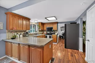 1457 Greenfield Crossing Ct, Ballwin, MO 63021 - Photo 14