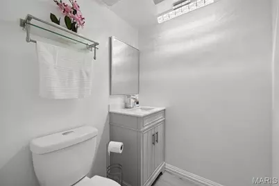 11717 Villa Dorado Drive, Saint Louis, MO 63146 - Photo 8