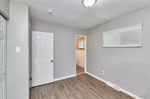 10132 Cavalier Ct, Saint Louis, MO 63136 - Photo 20