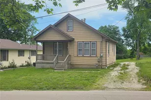 1240 Market St, Saint Genevieve, MO 63670 - Photo 1