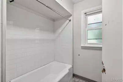 9817 Balboa Drive, Saint Louis, MO 63136 - Photo 16