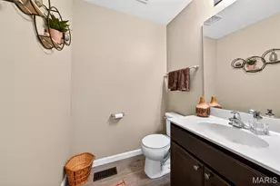 1819 Basston Dr, Maryland Heights, MO 63146 - Photo 6