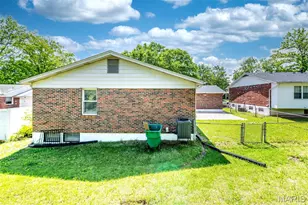 4515 Firelight Dr, Oakville, MO 63129 - Photo 40
